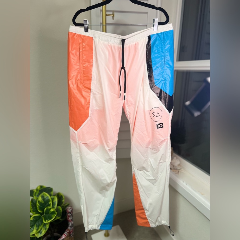 Mens designer activewear tech pants - Picture 4 of 17